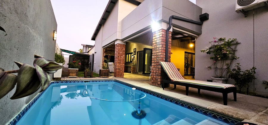 3 Bedroom Property for Sale in Hopefield Western Cape